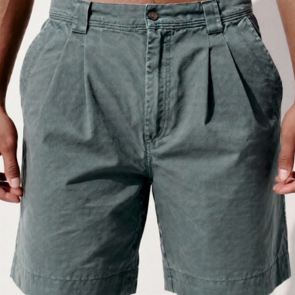 Tip Top Tailors Shorts Mens Size 36 Army Green Pleated Front Golf Casual Vacatio - Picture 1 of 10